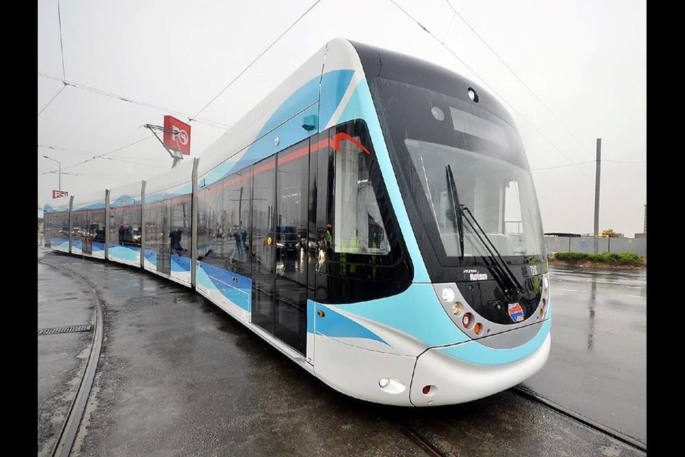 Izmir trams start test running | News | Railway Gazette International